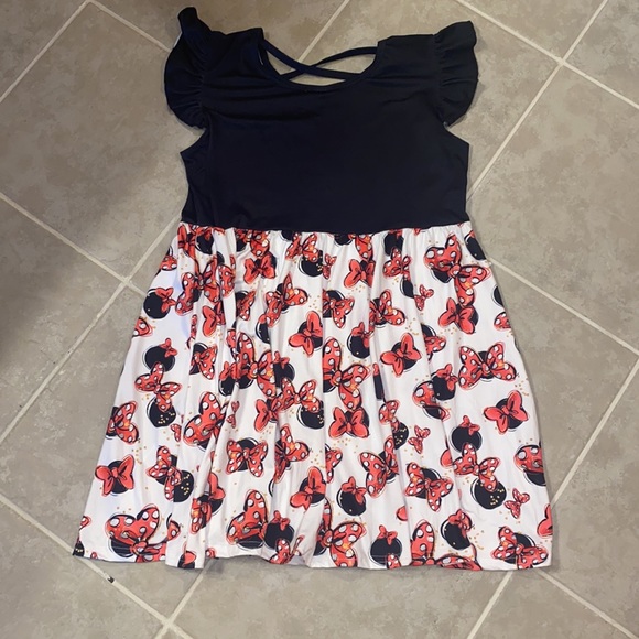 Minnie bow flutter sleeve twirl dress - Picture 2 of 4